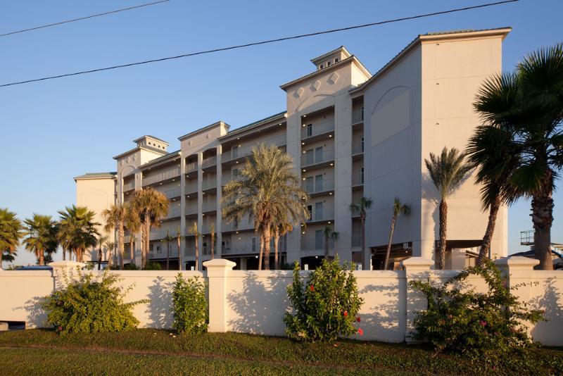 Holiday Inn Club Vacations Galveston Beach Resort Exterior photo